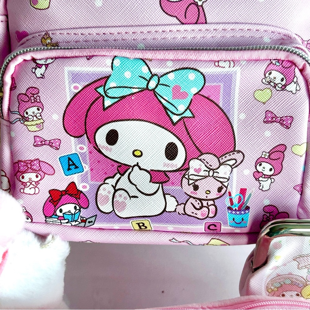 💝(MY303) My Melody Adorable 6-Piece Purse Bundle! - Picture 2 of 10